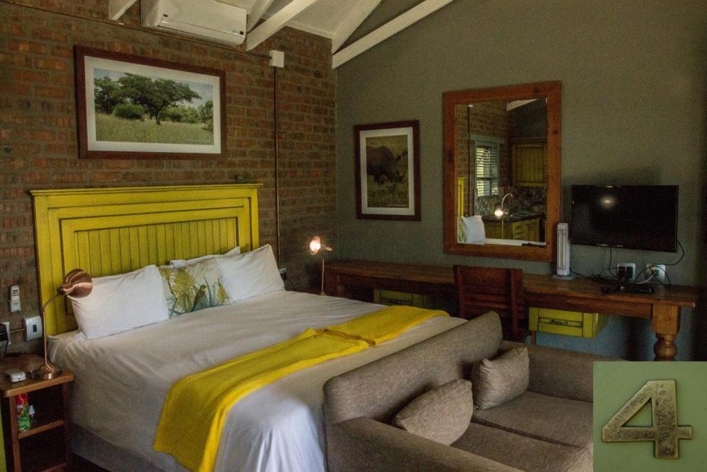 Chameleon Bush Lodge Хаманскраал Екстериор снимка